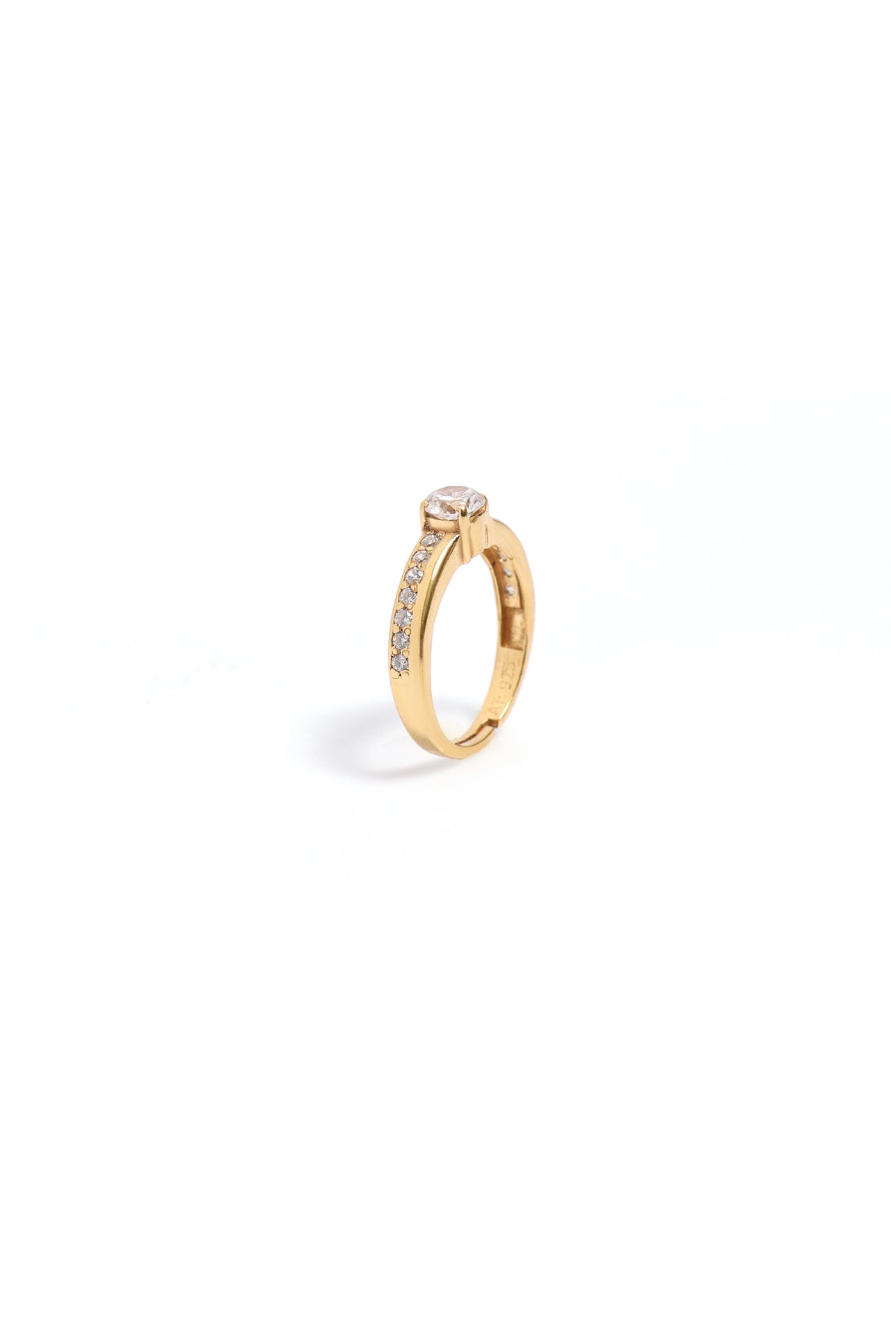 Amara Ring - Adjustable
