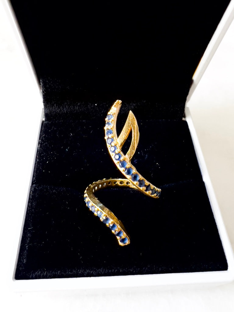Helia Ring